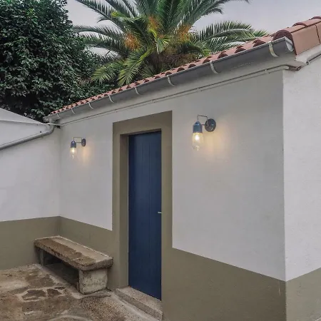 Santiago Km-0 بيت شباب