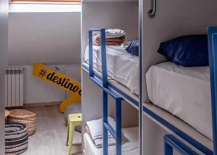 Santiago Km-0 Hostel *