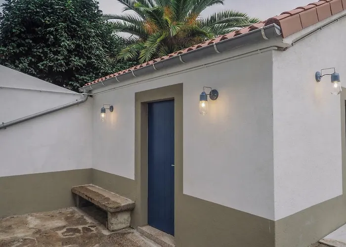 Santiago Km-0 بيت شباب